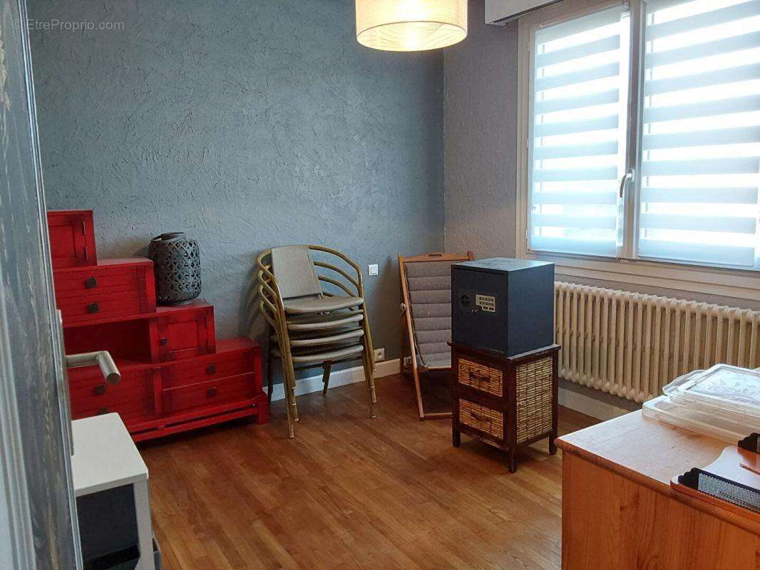 Maison Le Quillio 6 pièce(s) 85 m2 - photo 8