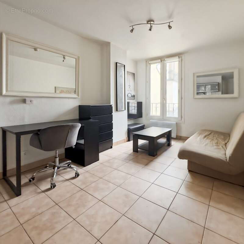 Appartement à PARIS-12E