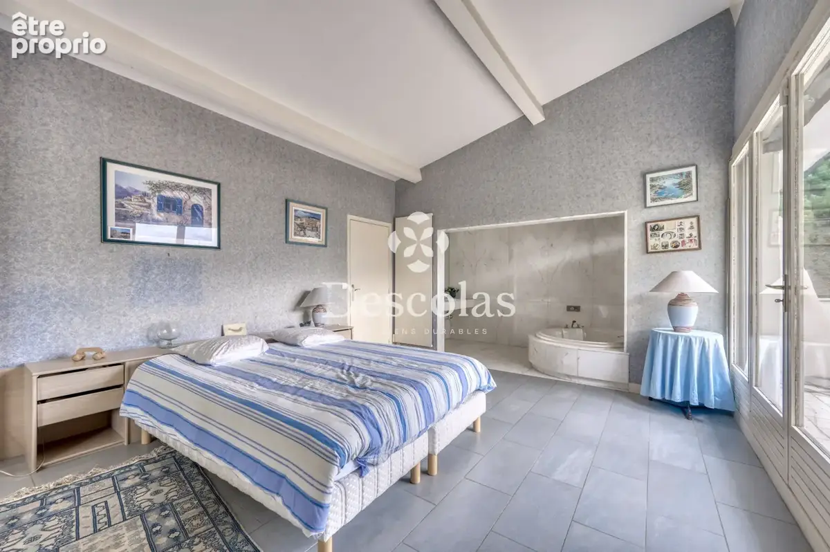 LE PECQ, Vieux Pecq Cité, Maison, 8 pièces - photo 9
