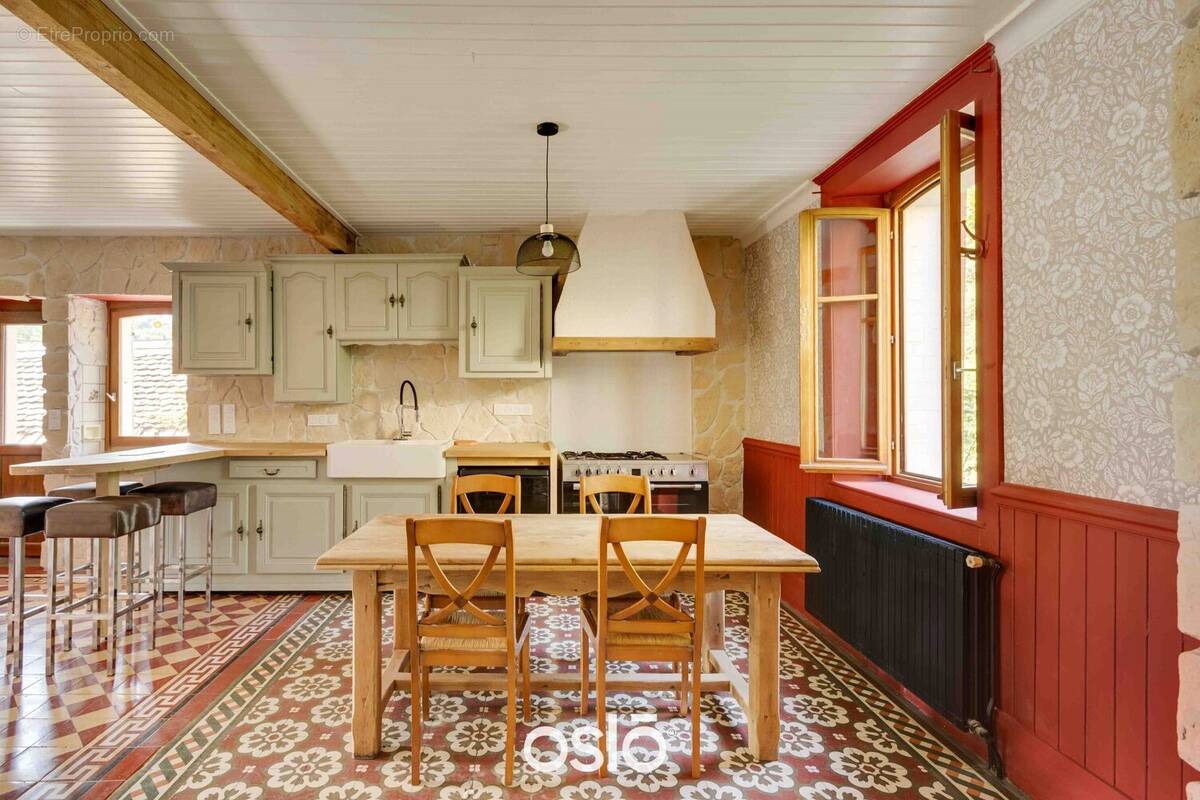 Maison à BAUME-LES-DAMES