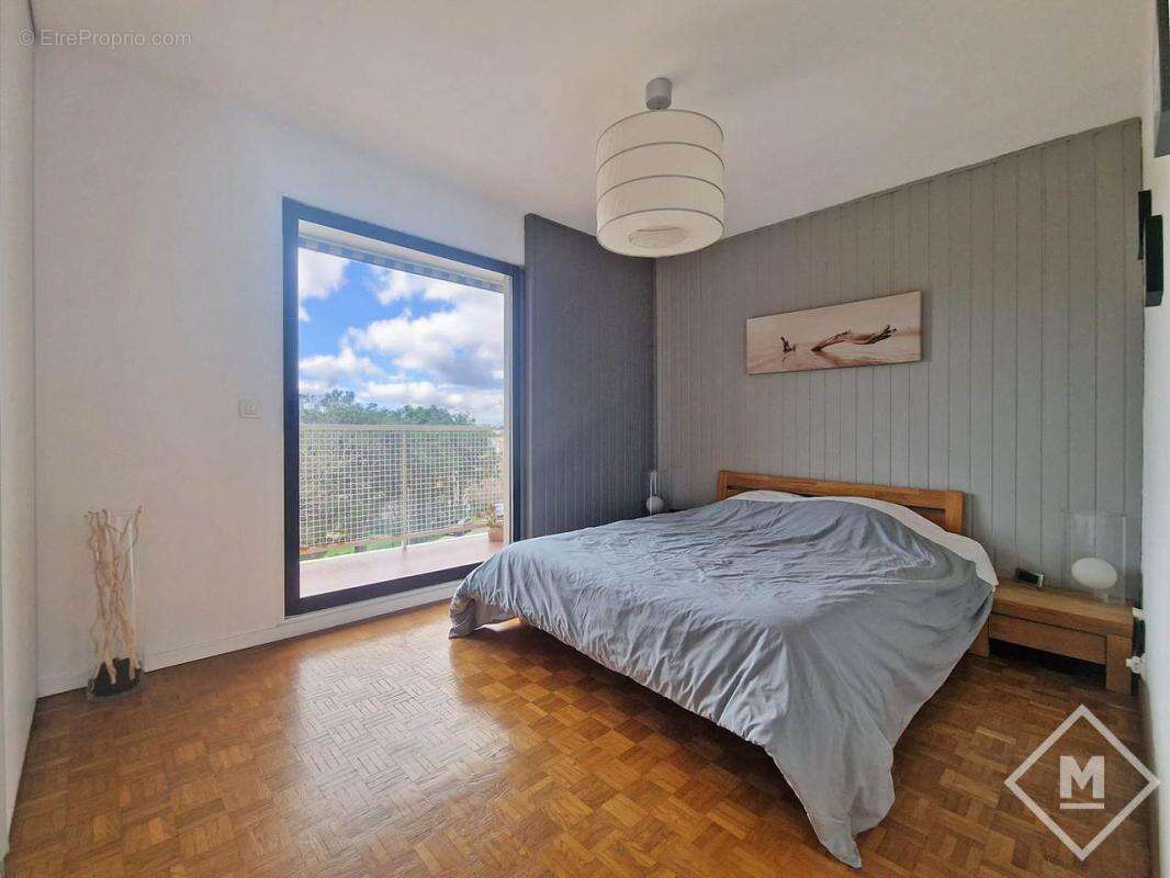 Vente magnifique Type 4 avec deux balcons vue mer Mazargues 13009 - photo 8
