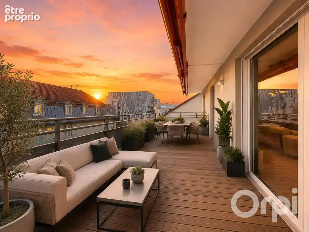 T4/T5 attique – 99 m² – Terrasse 38 m² – CEVA à pied – Garages - photo 2