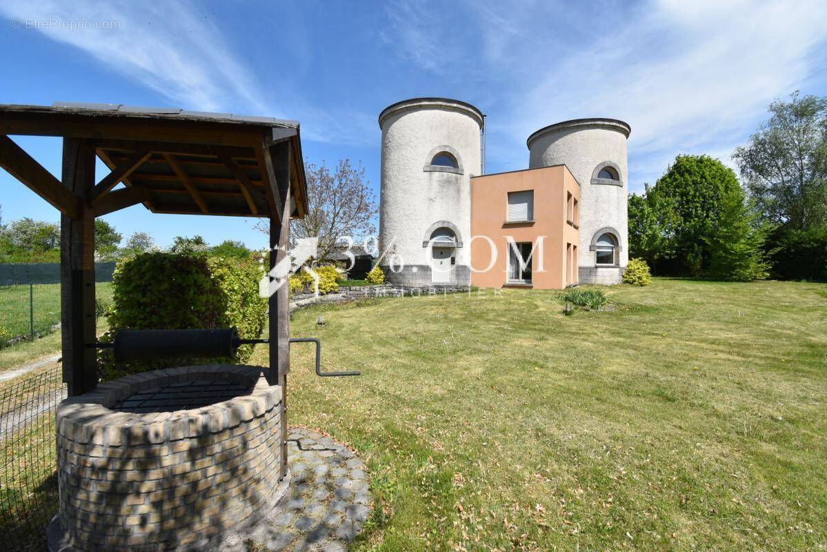 Maison à MAXEY-SUR-VAISE