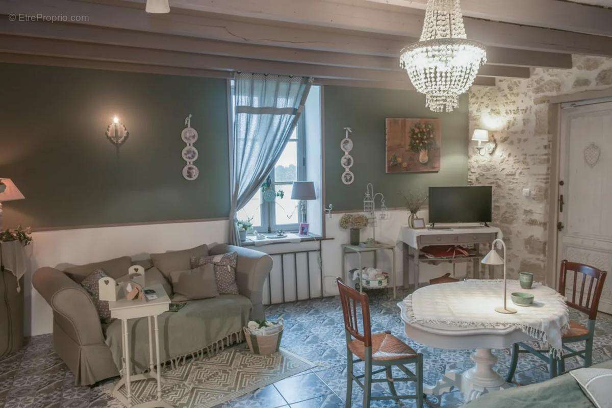 Maison à SAUVETERRE-DE-GUYENNE