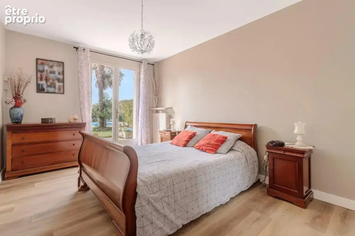 Grande maison T5 et 2 appartements T3 - photo 6