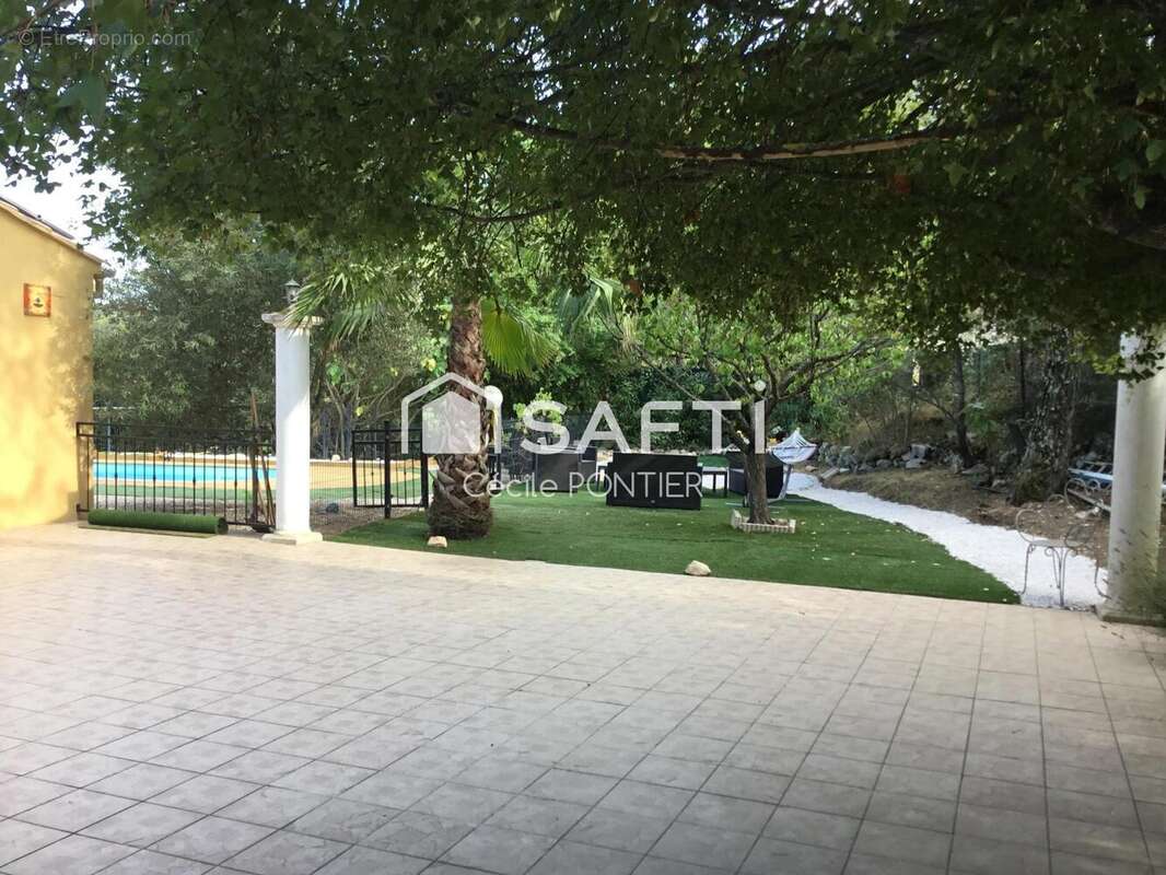 Photo 6 - Maison à ROCBARON