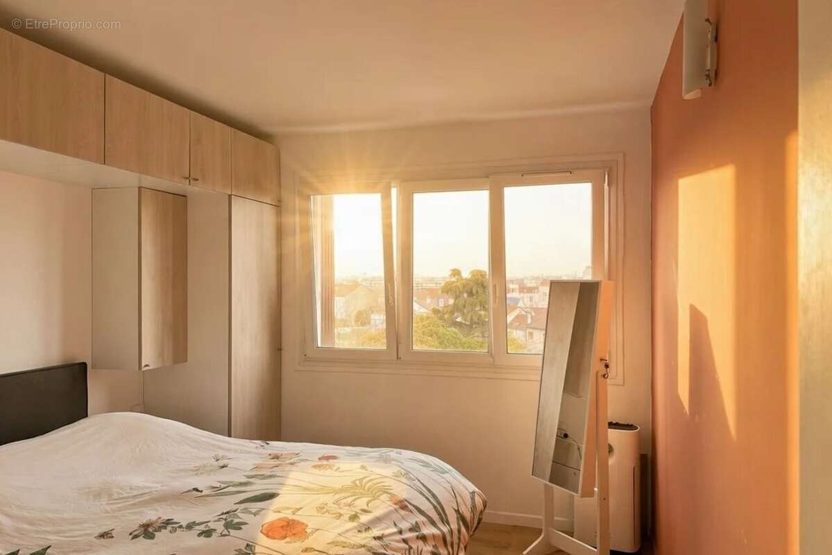 Appartement à SAINT-MAUR-DES-FOSSES