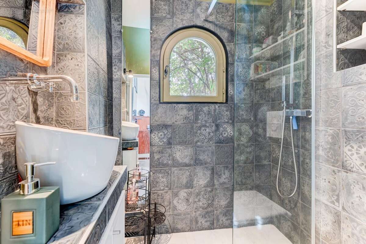 Maison à CAGNES-SUR-MER