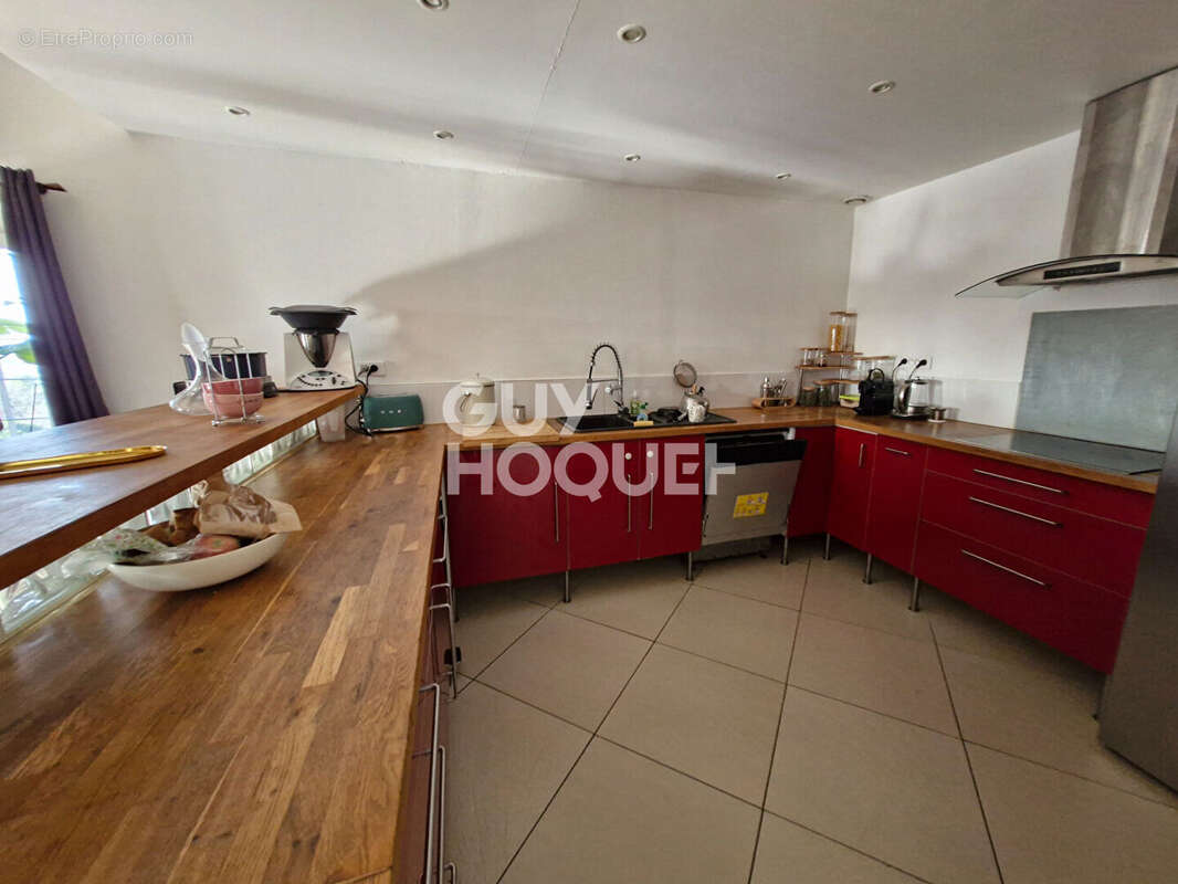Appartement à MARSEILLE-14E