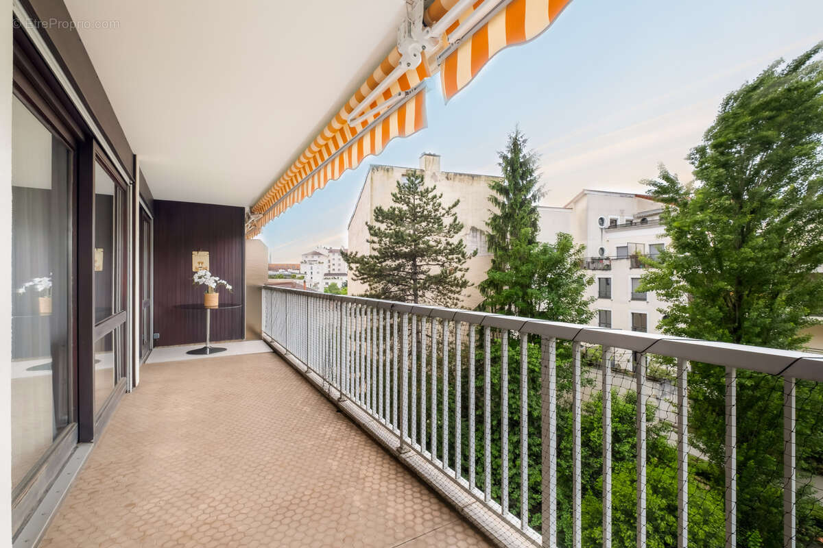 Appartement à LYON-4E