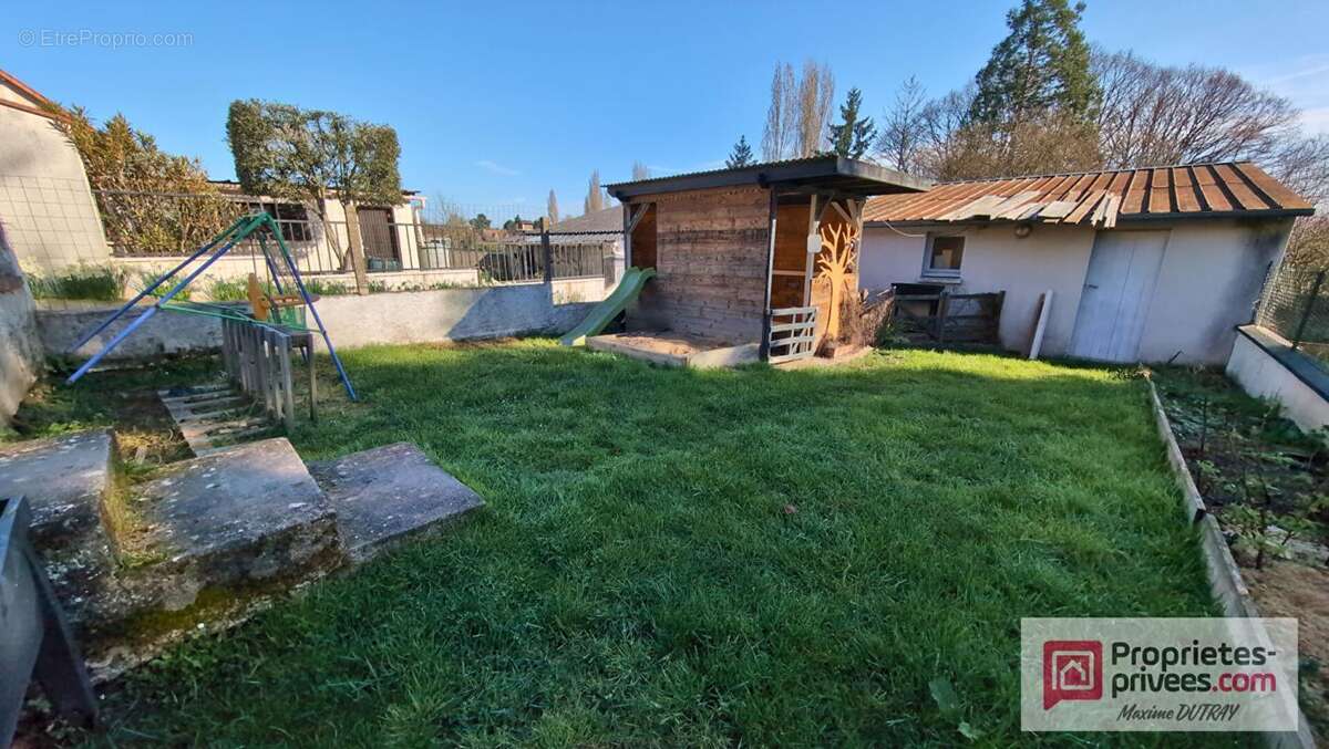 Maison à CHATEAU-RENAULT