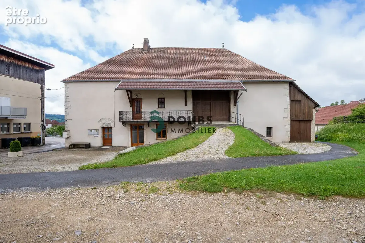 Grange à aménager à orchamps-vennes - photo 6