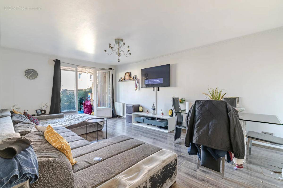 Appartement à MONTMAGNY