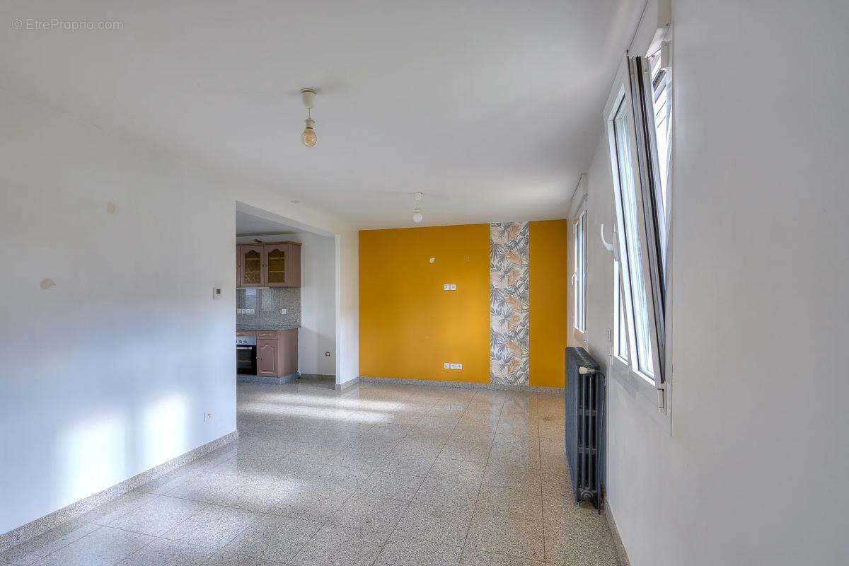 Maison à VITRY-SUR-SEINE