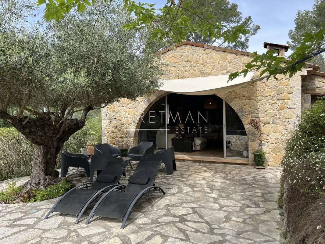 Maison à SEILLANS