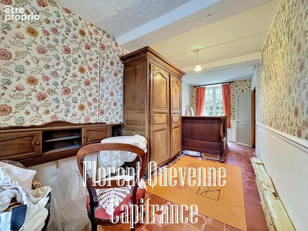 JORT – Maison de bourg en pierre avec dépendances et jardin - photo 6