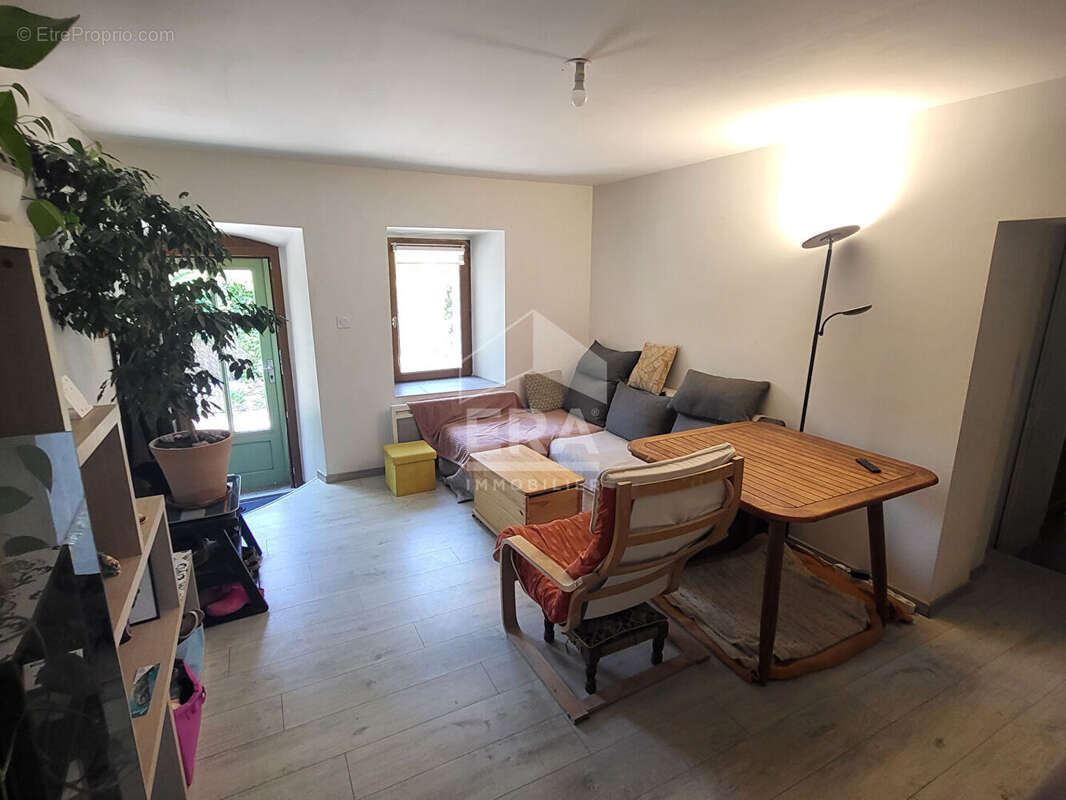 Maison 100m² à château-arnoux-saint-auban - photo 3