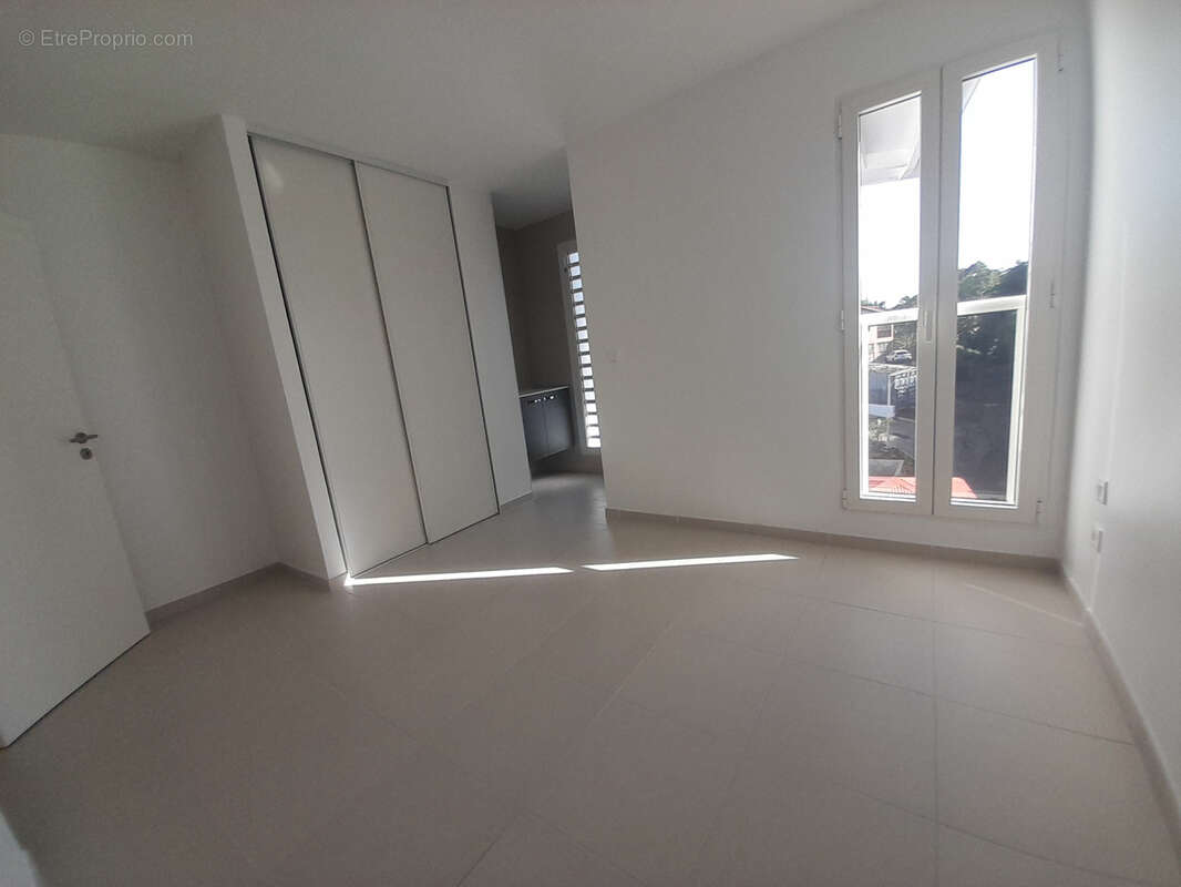 Appartement à LES TROIS-ILETS