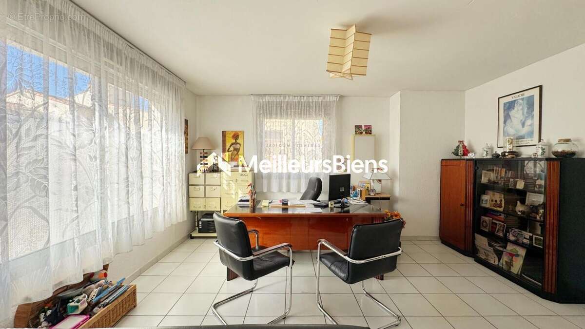 Appartement à PEROLS