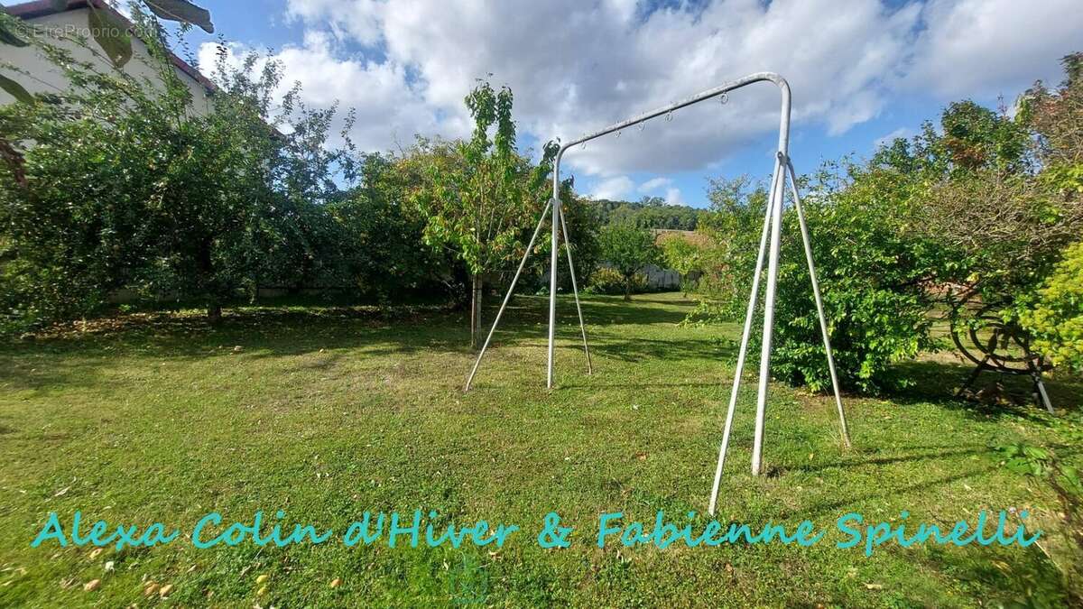 Terrain constructible Bucy le long - photo 4