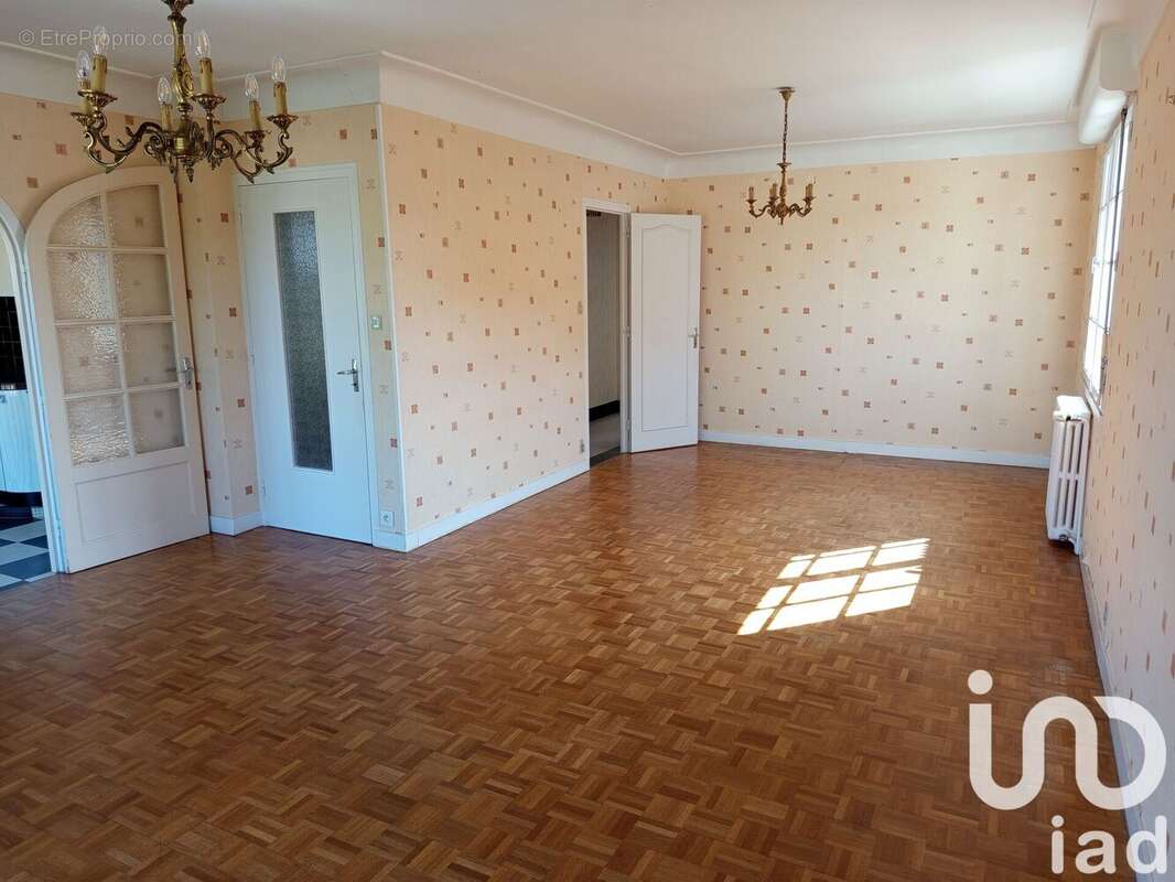 Photo 4 - Maison à TINTENIAC