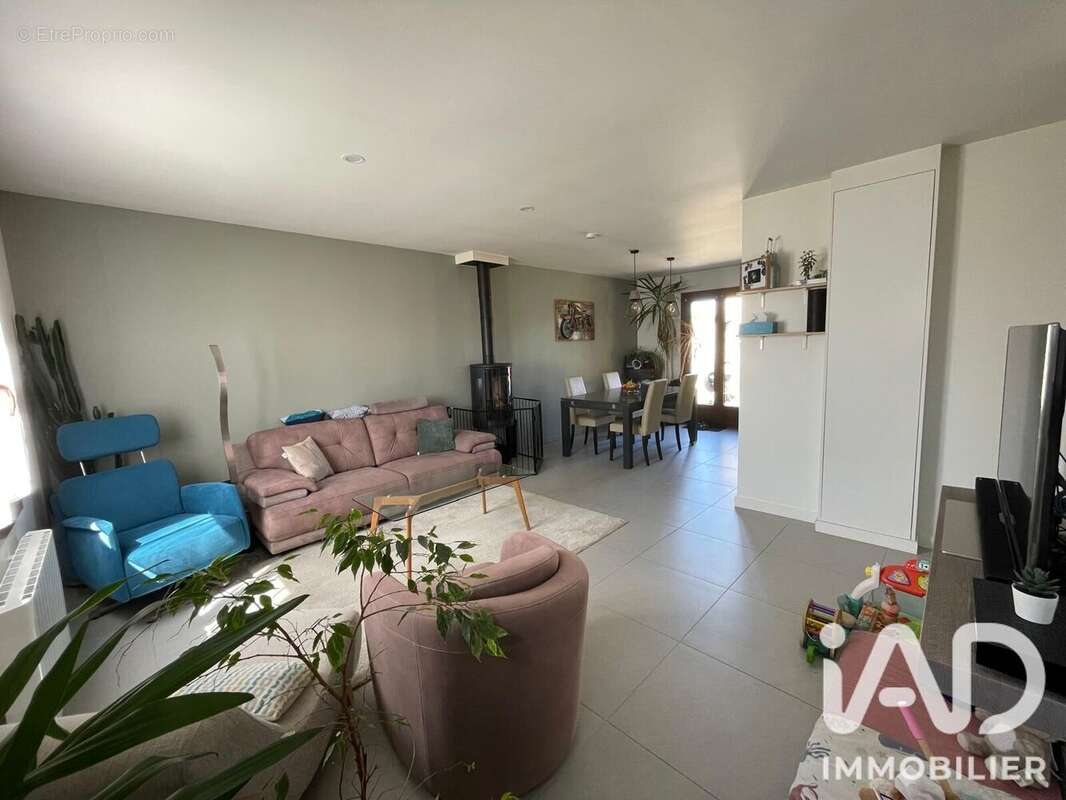 Maison 72 m² à Bouguenais  - photo 2