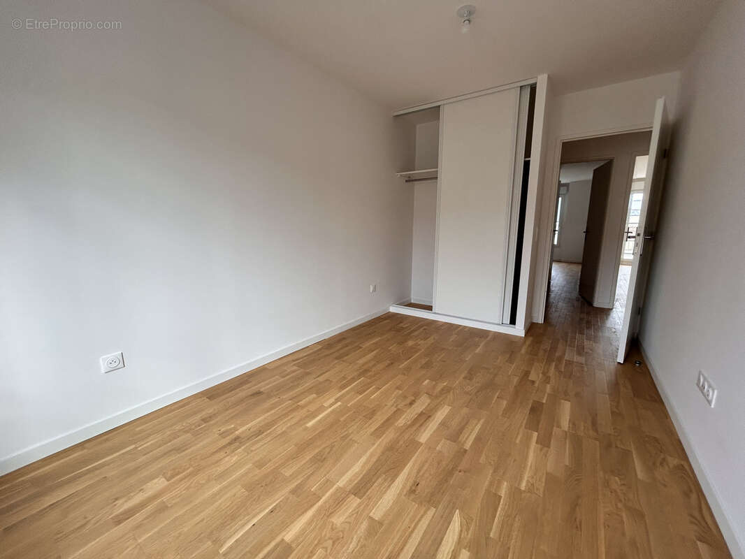 Appartement à SARTROUVILLE