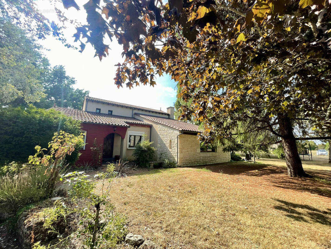 Maison à TRELISSAC