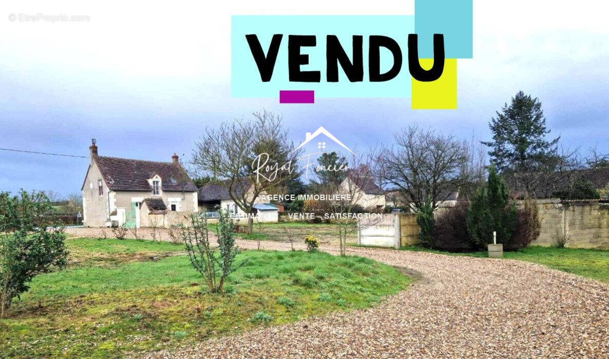 Maison à YZEURES-SUR-CREUSE