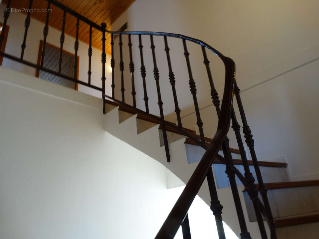 Maison à SAINT-ROMAIN-EN-GAL