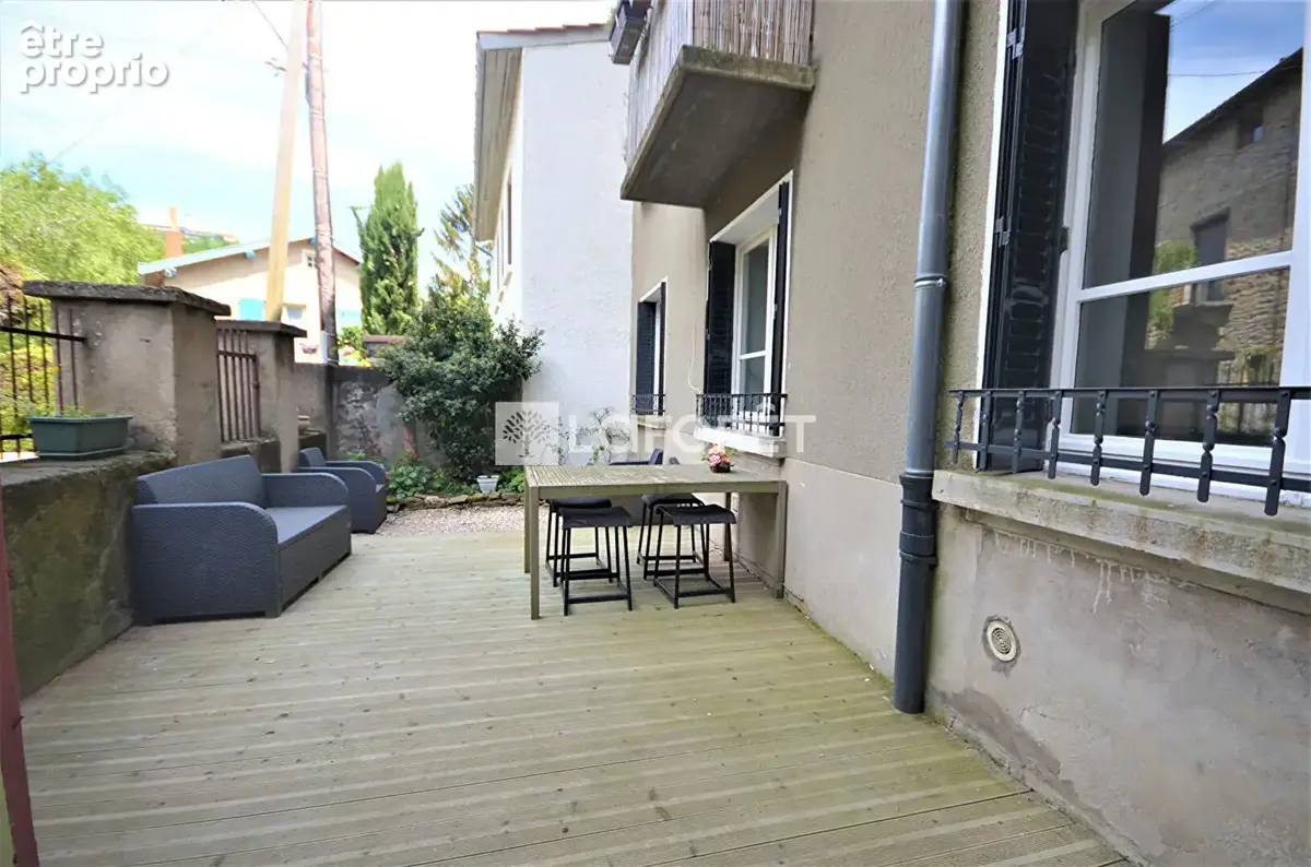 A vendre Appartement Saint Cyr Au Mont D Or 2 pièces 45m² Rue Ampère - photo 9