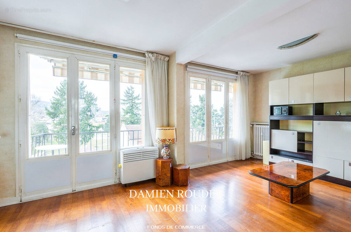 Appartement à BOURGOIN-JALLIEU