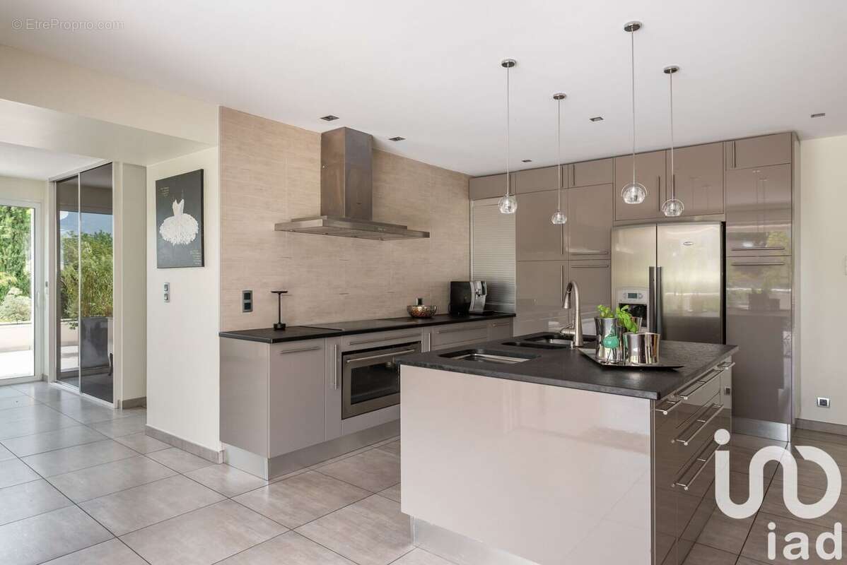 Photo 6 - Maison à FONTANIL-CORNILLON