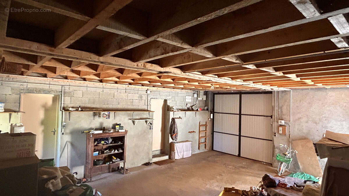 Maison à SACIERGES-SAINT-MARTIN