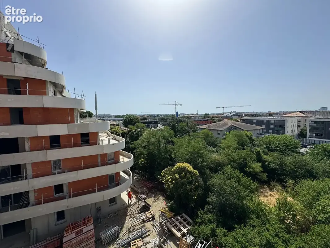 Appartement 4 pièces 87m² + Terrasse de 40m² + Parking sous-sol  ! BARRIERE DE PARIS - photo 6