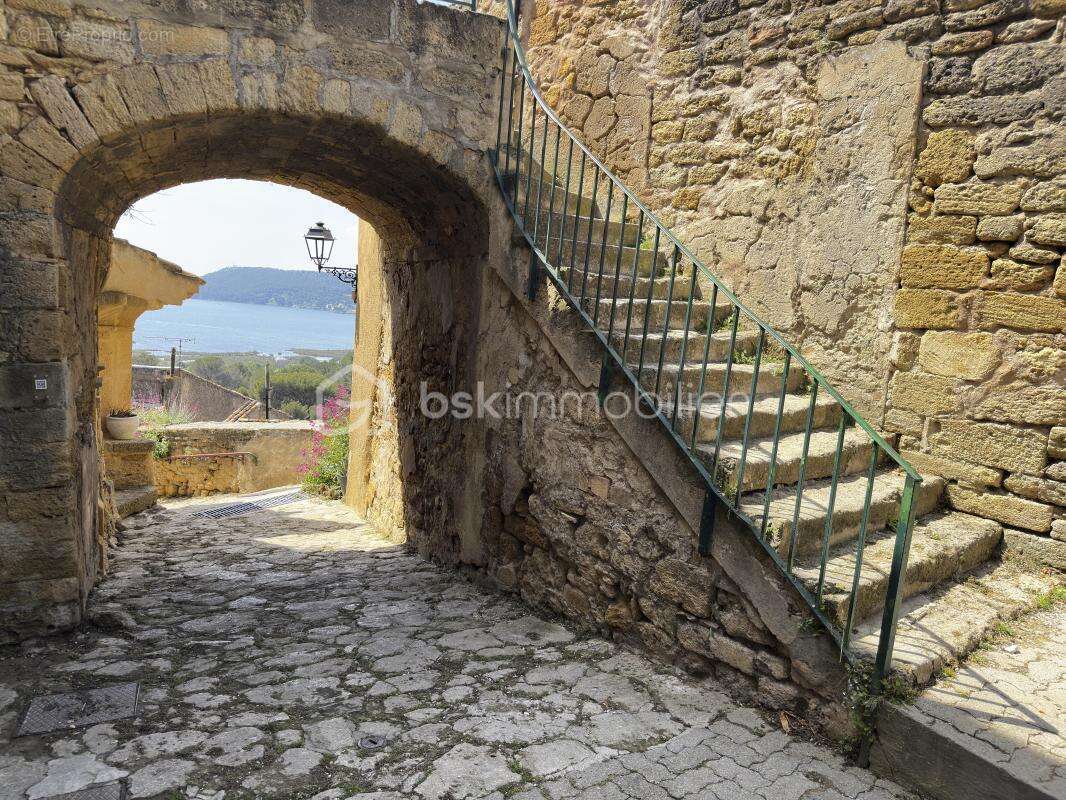 Maison à MIRAMAS