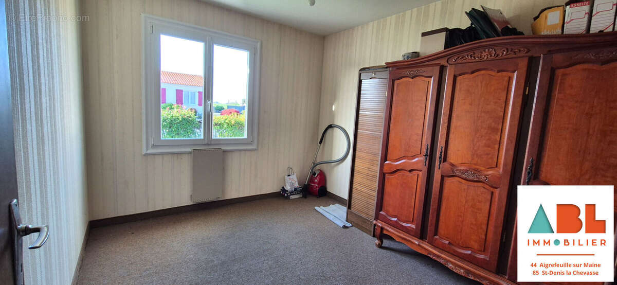 Maison à SAINT-DENIS-LA-CHEVASSE