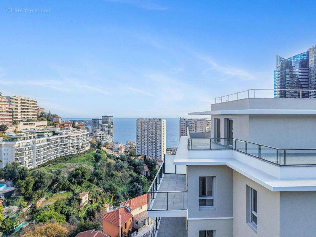 Appartement à BEAUSOLEIL