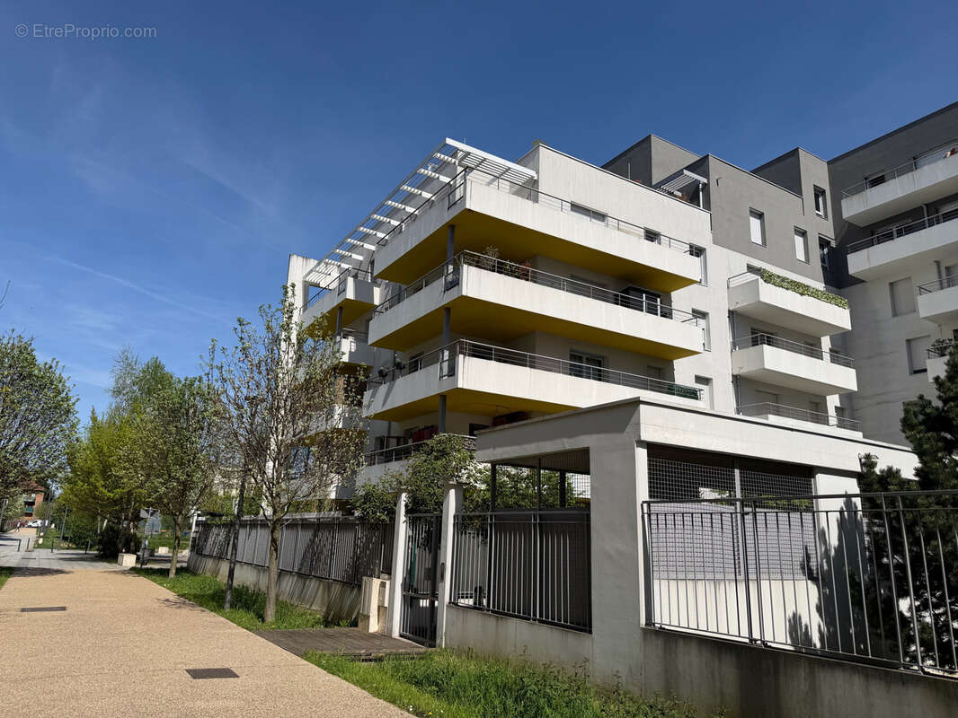 Appartement à CHOISY-LE-ROI