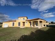 Maison à SUSSARGUES