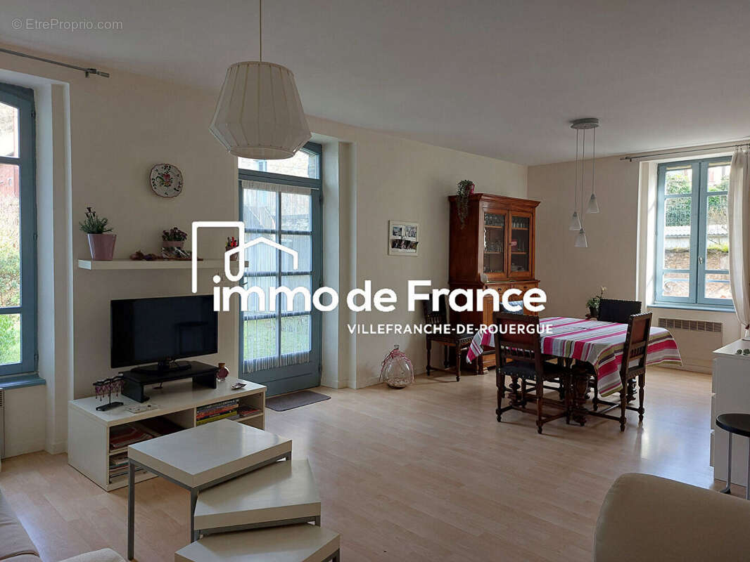 Immeuble de rapport  333 m2+ jardin -5 logements - photo 3