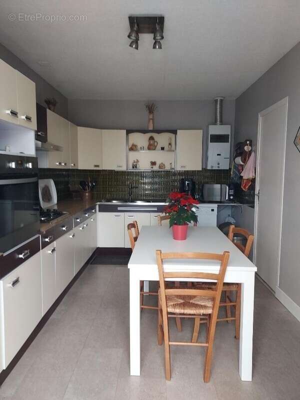 Maison à MOUTHIERS-SUR-BOEME