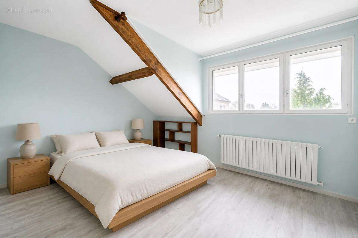 Maison familiale 5 pièces avec jardin à La Couture-Boussey - photo 12