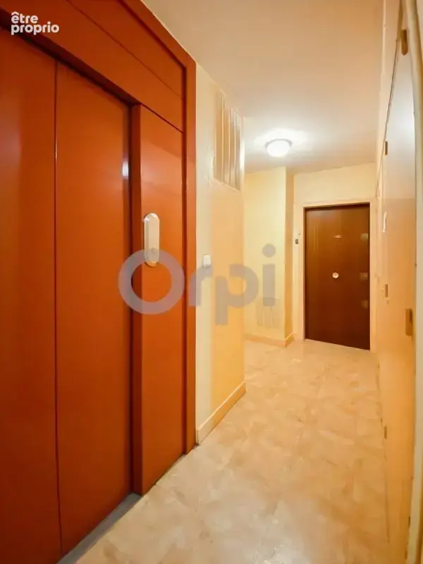 Studio de 34 m² - Vendu occupé - photo 8