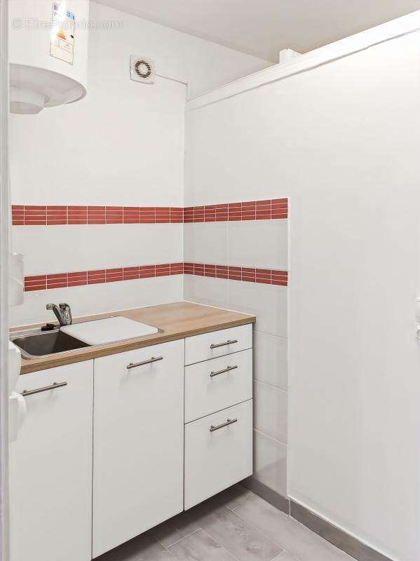 Appartement à PARIS-20E