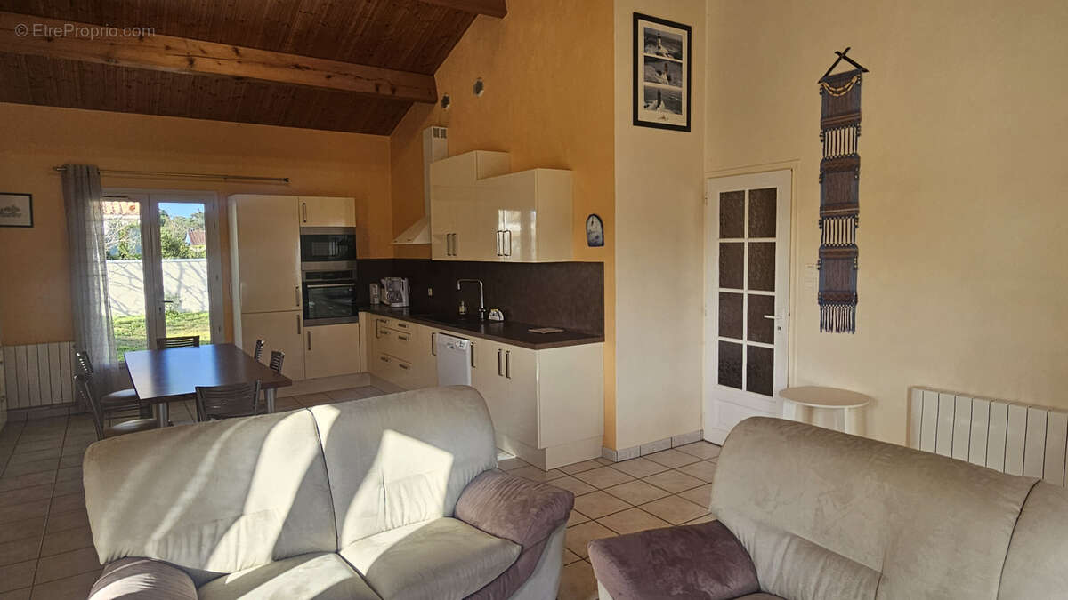 Maison à NOTRE-DAME-DE-MONTS
