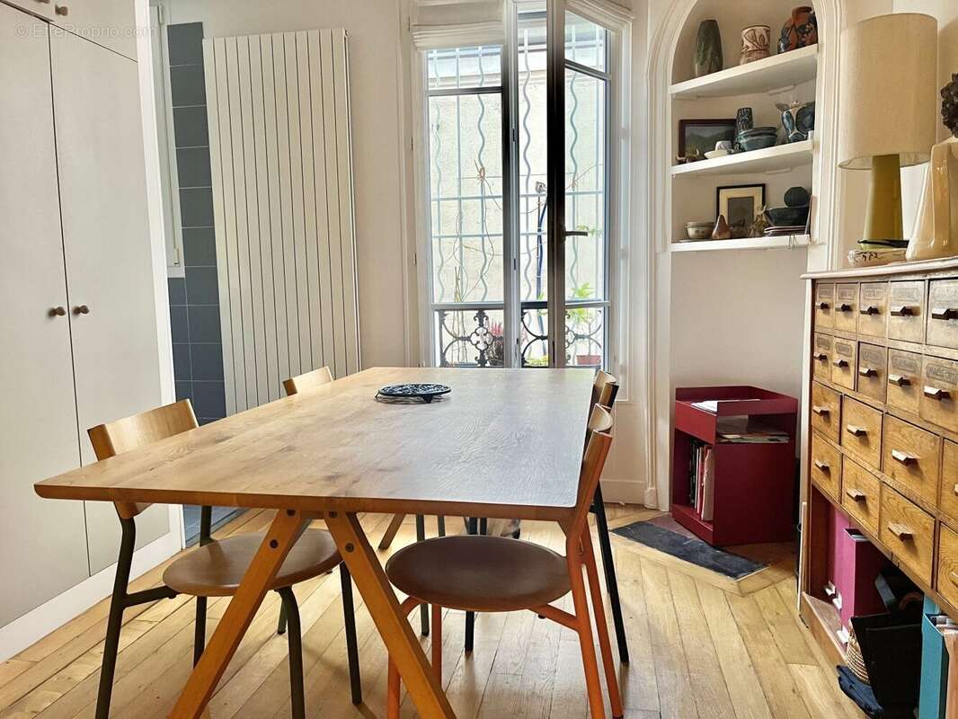 Appartement 85 m² à Paris-18e  - photo 3
