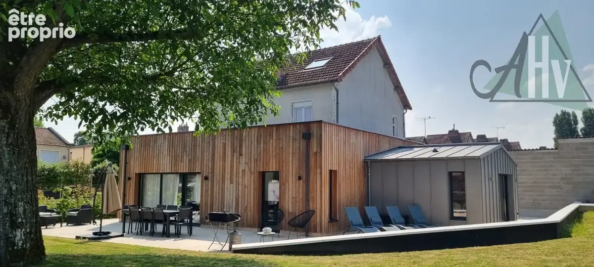 Photo Maison à Provins au prix de 536 000€