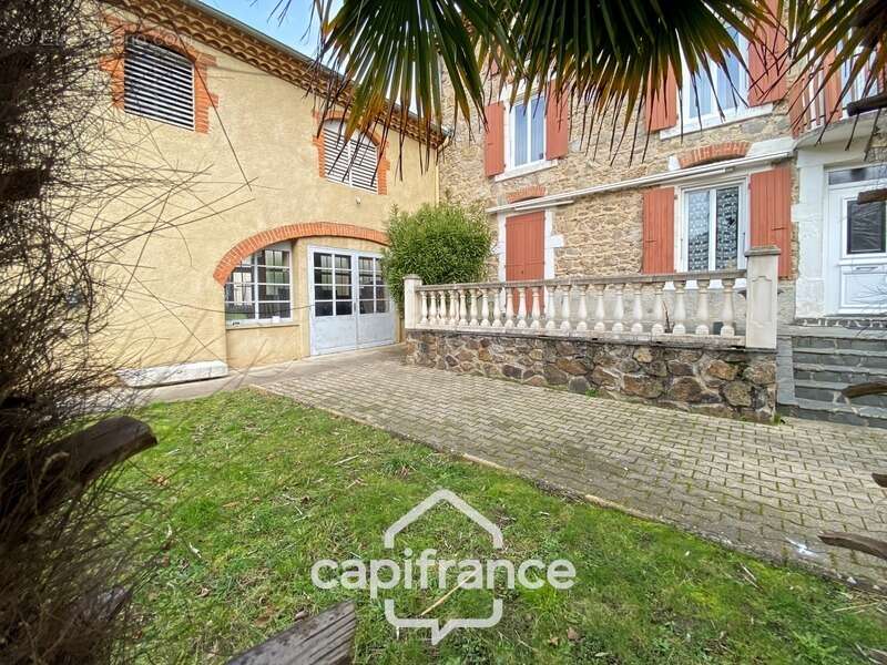 Maison à SARRAS