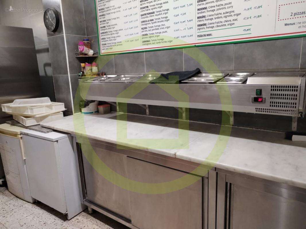 Commerce à SAINT-LAURENT-DU-VAR